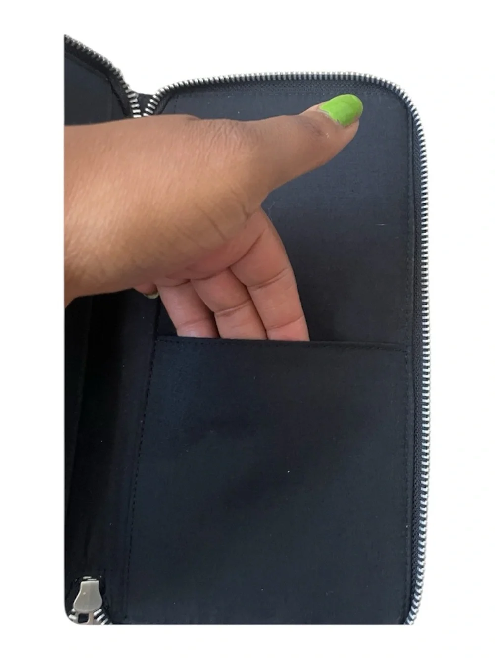 Marc Jacobs Black Leather Zip-Around Long Wallet
